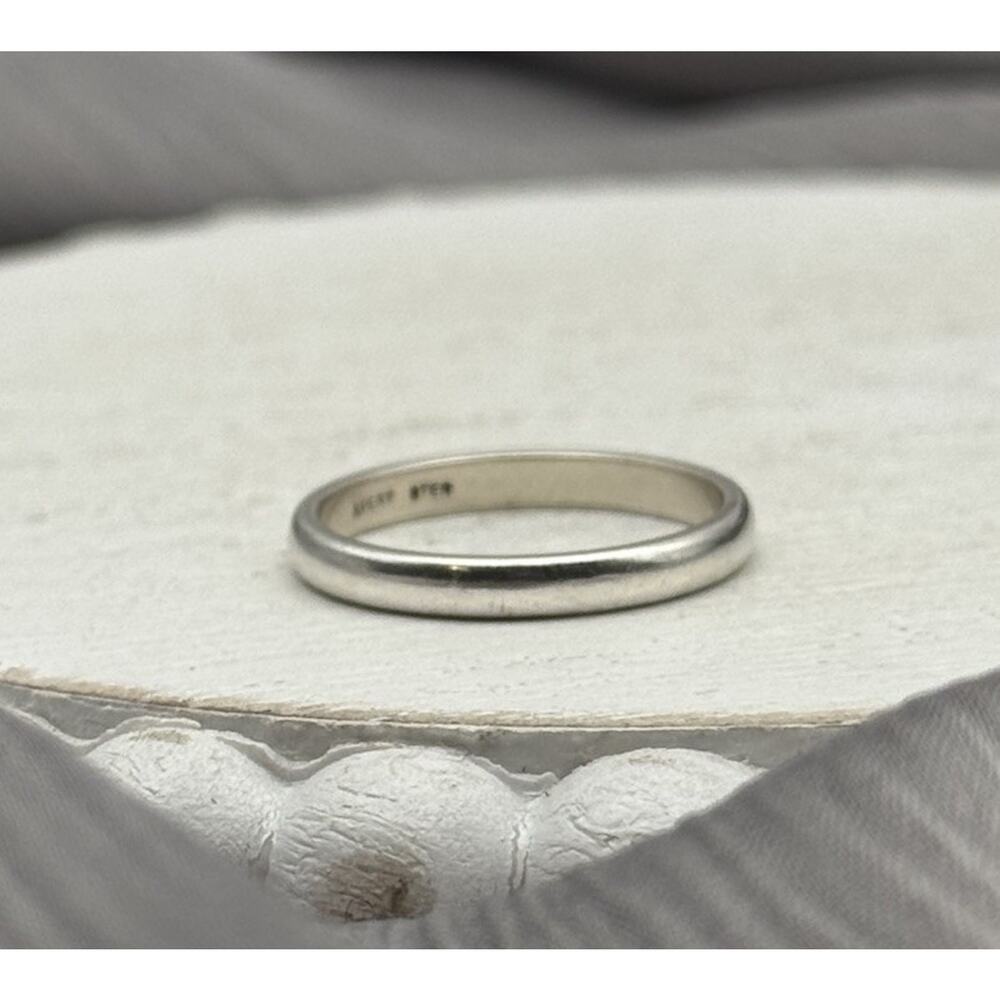 James Avery Sterling Silver 925 Wedding Band 1.44 Grams / Sz 5 / 2 mm
